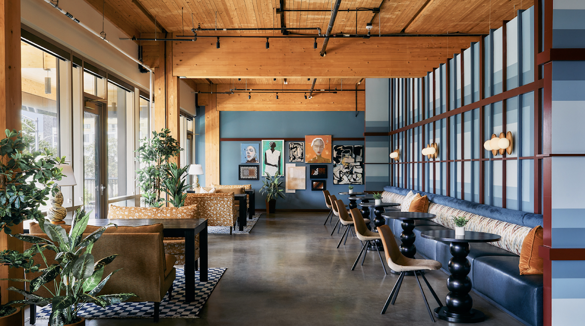 Ampersand Studios | Music Row