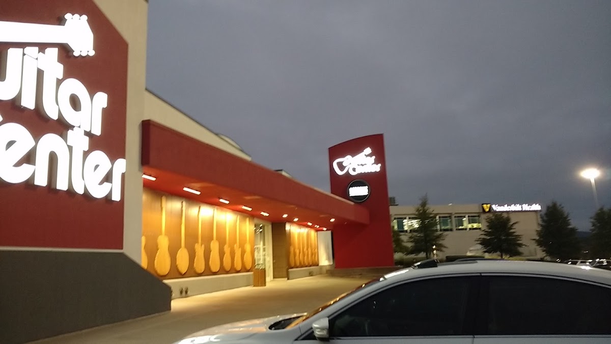 Guitar Center – Nashville