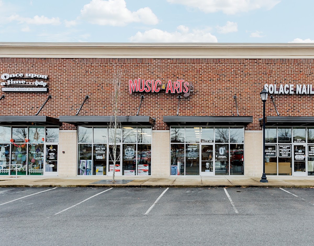 Music & Arts – Hendersonville
