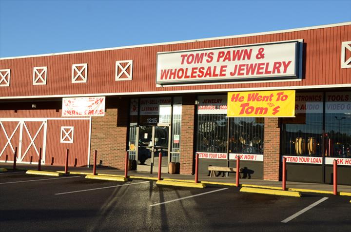 Tom's Pawn & Wholesale Jewelry
